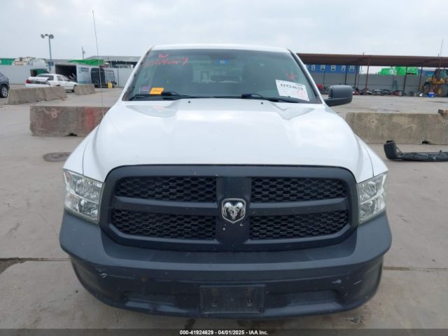 1C6RR6KG5HS825162 RAM 1500 Tradesman  4x2 5'7 Box