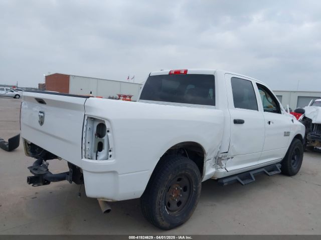 1C6RR6KG5HS825162 RAM 1500 Tradesman  4x2 5'7 Box