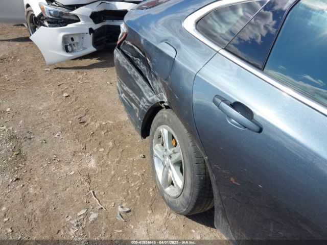 1G1ZC5ST2LF106625 Chevrolet Malibu Fwd 1fl