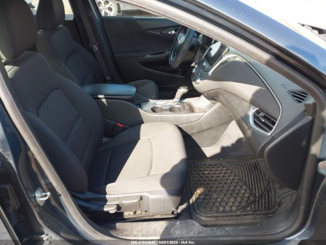 1G1ZC5ST2LF106625 Chevrolet Malibu Fwd 1fl