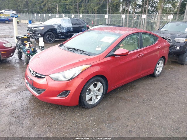 Продажа на аукционе авто 2013 Hyundai Elantra Gls, vin: KMHDH4AE9DU733475, номер лота: 41924668