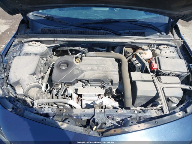 1G1ZE5ST4HF227481 Chevrolet MALIBU 1LT