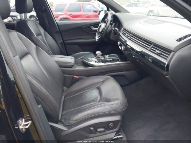 WA1LAAF71HD023838 Audi Q7 3.0t Premium