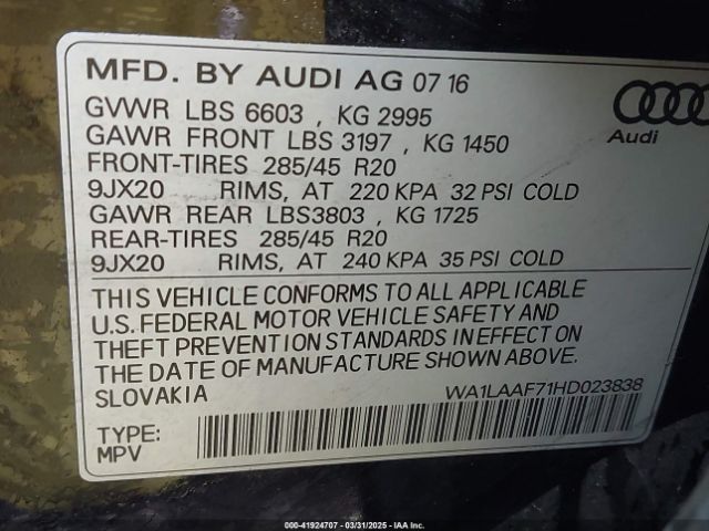 WA1LAAF71HD023838 Audi Q7 3.0t Premium