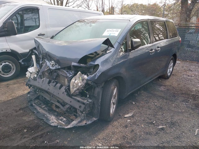 5TDZZ3DC3HS837529 Toyota Sienna L 7 Passenger