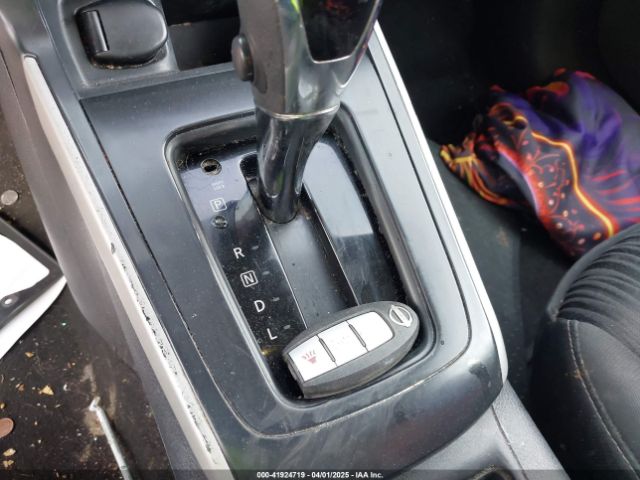 3N1AB7AP7HY380106 Nissan SENTRA SV