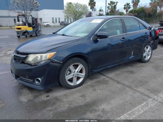 4T1BF1FKXEU385715 Toyota CAMRY SE