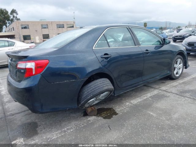 4T1BF1FKXEU385715 Toyota CAMRY SE