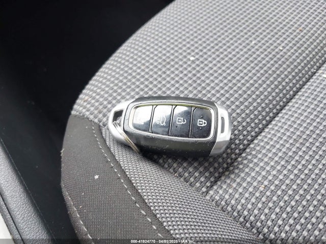 3KPC34A63LE108977 Hyundai Accent Limited