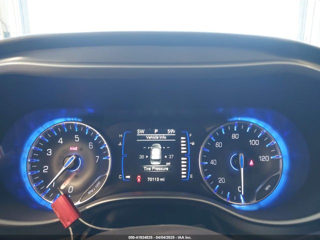 2C4RC1BG1LR123976 Chrysler Pacifica Touring L