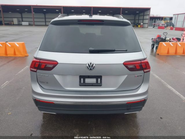 3VV2B7AX6LM084173 Volkswagen Tiguan 2.0t Se/2.0t Se R-line Black/2.0t Sel