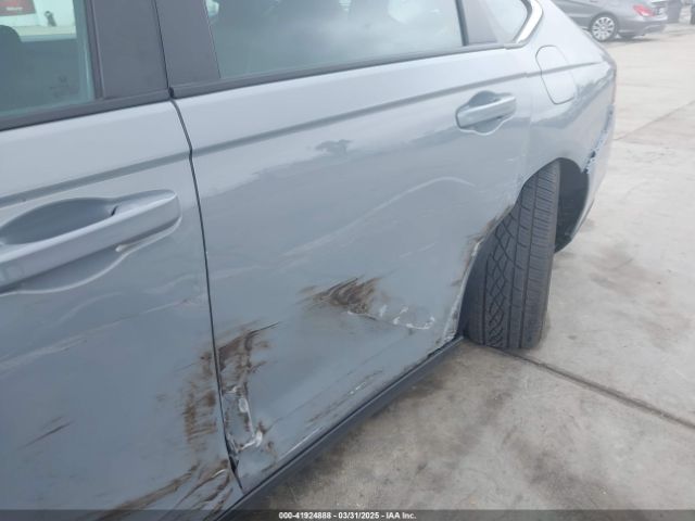 1HGCY2F56RA030973 Honda Accord Hybrid Sport