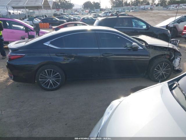 58ADA1C10PU026937 Lexus ES 300H