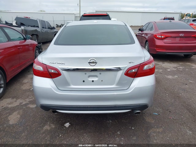 1N4AL3AP6JC172662 Nissan Altima 2.5 Sl