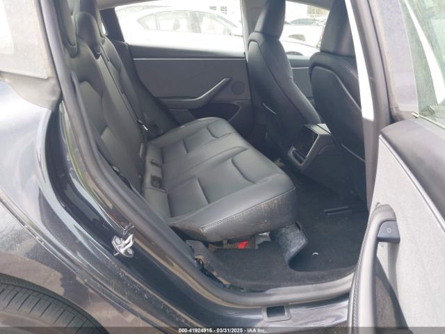 5YJ3E1EA5SF890621 Tesla Model 3 Long Range Rear-wheel Drive