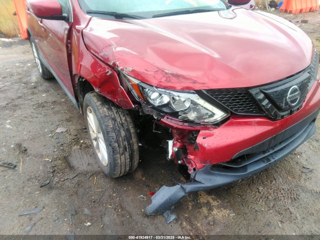 JN1BJ1CP9KW220583 Nissan Rogue Sport S