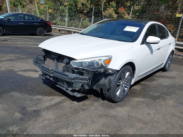 KIA Cadenza Premium 2015 KNALN4D71F5192616 Image 2