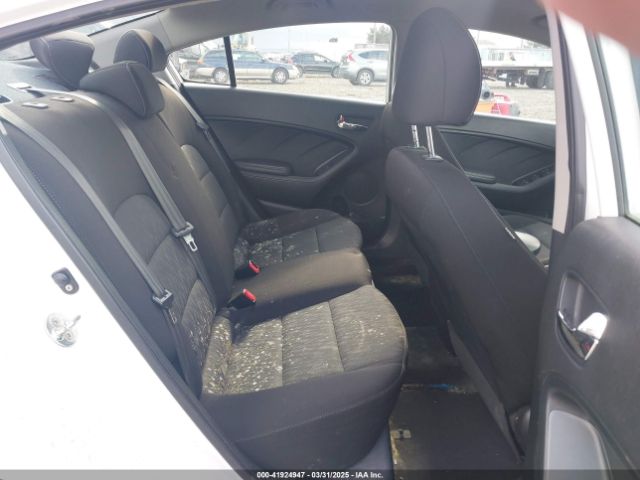KNAFK4A64G5619676 KIA FORTE LX