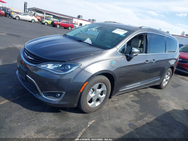 Chrysler Pacifica Hybrid Limited 2018 2C4RC1N71JR229563 Image 14