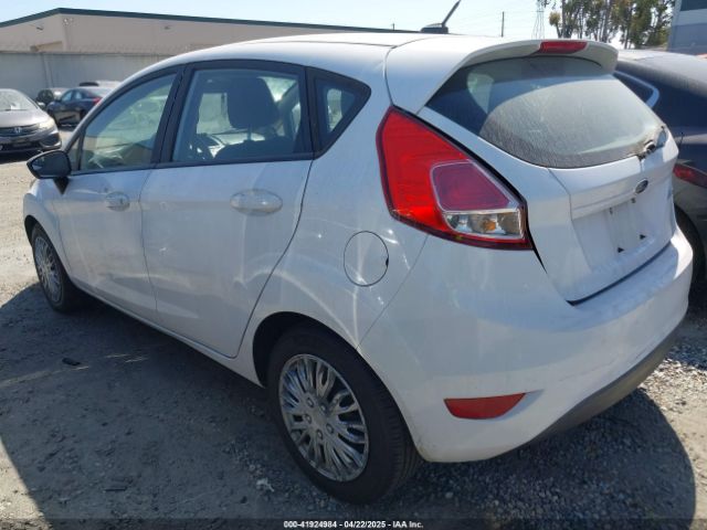 3FADP4TJ6GM171745 Ford FIESTA S