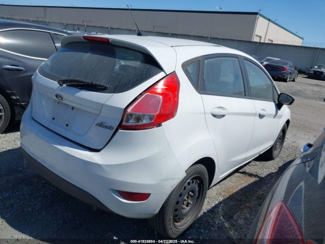 3FADP4TJ6GM171745 Ford FIESTA S