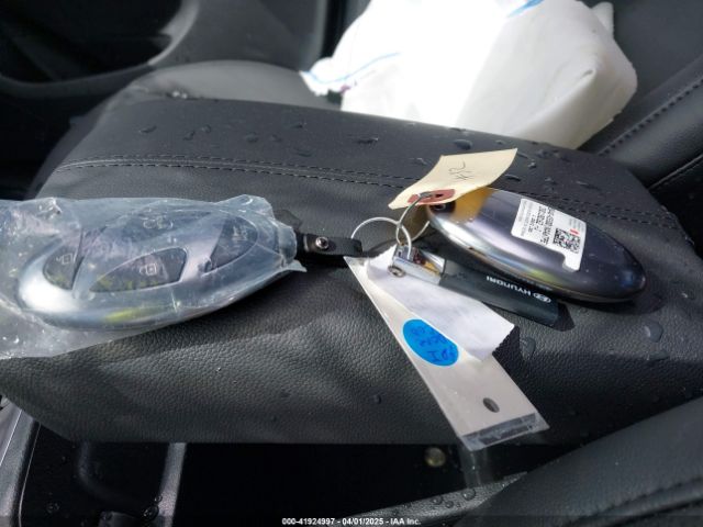 5NTJCDDE5SH143302 Hyundai Santa Cruz Sel Activity