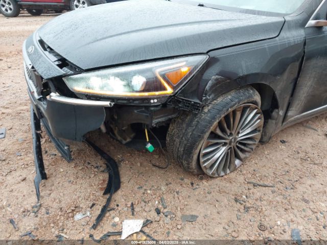 KNALC4J17J5099307 KIA Cadenza Limited