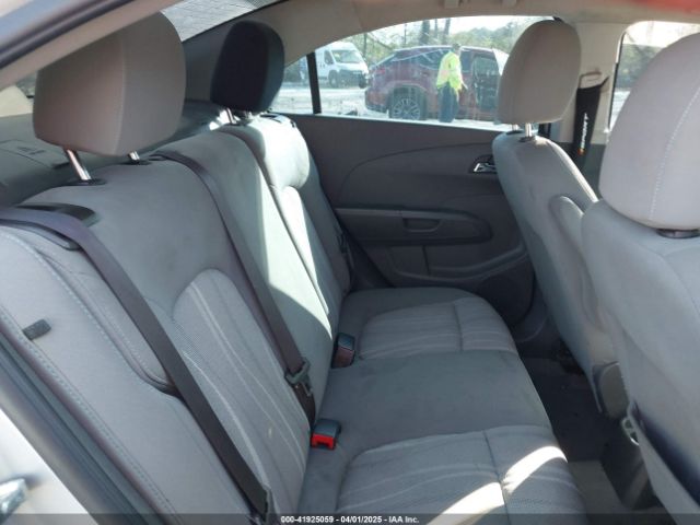 1G1JC5SH5F4175981 Chevrolet Sonic Lt Auto