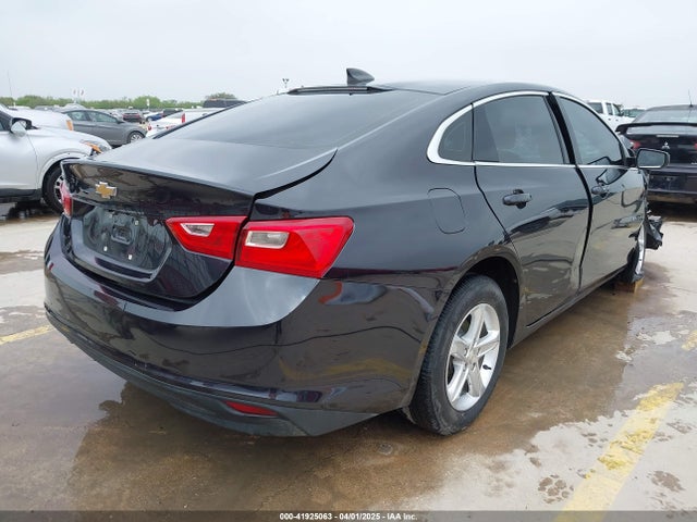 1G1ZB5ST4NF205453 Chevrolet Malibu Fwd Ls