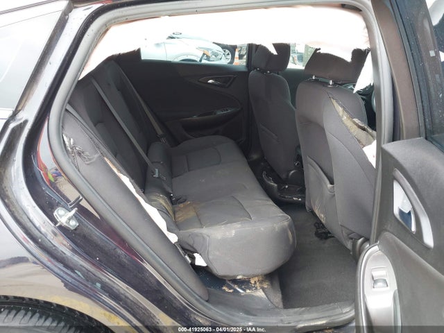 1G1ZB5ST4NF205453 Chevrolet Malibu Fwd Ls