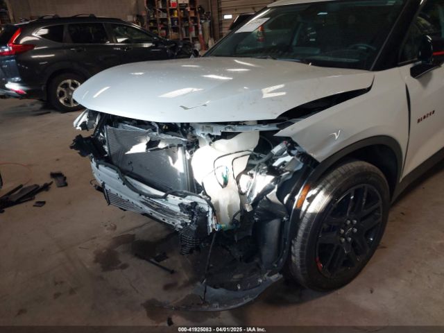 3GNKBHR47RS159702 Chevrolet Blazer Awd 2lt