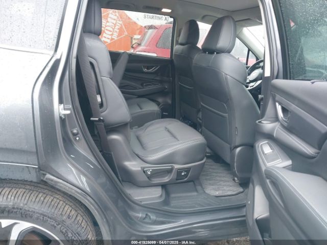 4S4WMAUDXR3463367 Subaru Ascent Limited 7-passenger