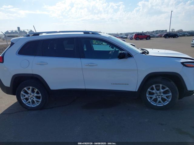 1C4PJMCB9JD513693 Jeep Cherokee Latitude 4x4/latitude Tech Connect 4x4