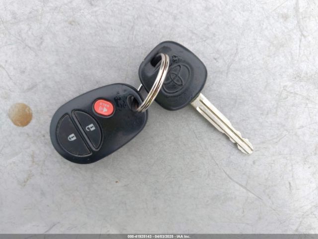 3TMLU4EN8EM139665 Toyota Tacoma Base V6