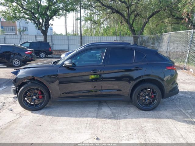 ZASPAKBN6K7C46780 Alfa Romeo Stelvio Ti Sport Awd