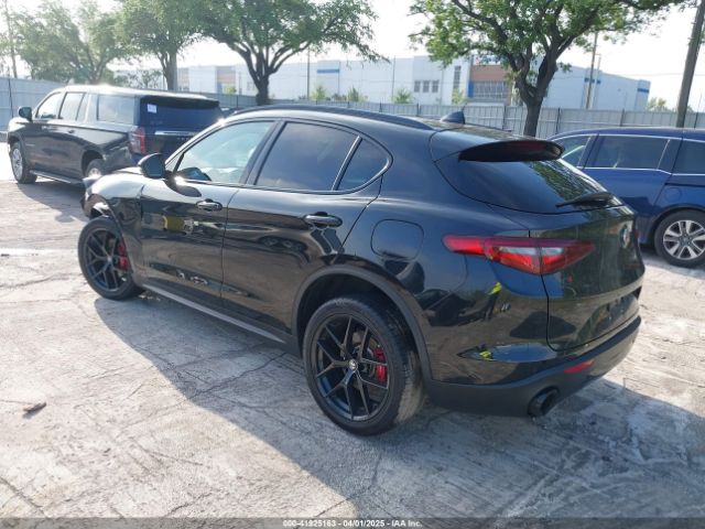 ZASPAKBN6K7C46780 Alfa Romeo Stelvio Ti Sport Awd