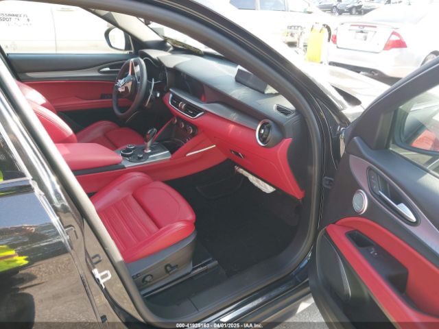 ZASPAKBN6K7C46780 Alfa Romeo Stelvio Ti Sport Awd