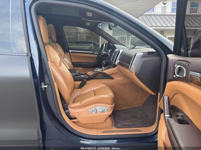 2013 PORSCHE CAYENNE WP1AF2A23DLA34855 Photo 4