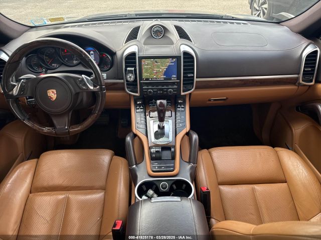 2013 PORSCHE CAYENNE WP1AF2A23DLA34855 Photo 5