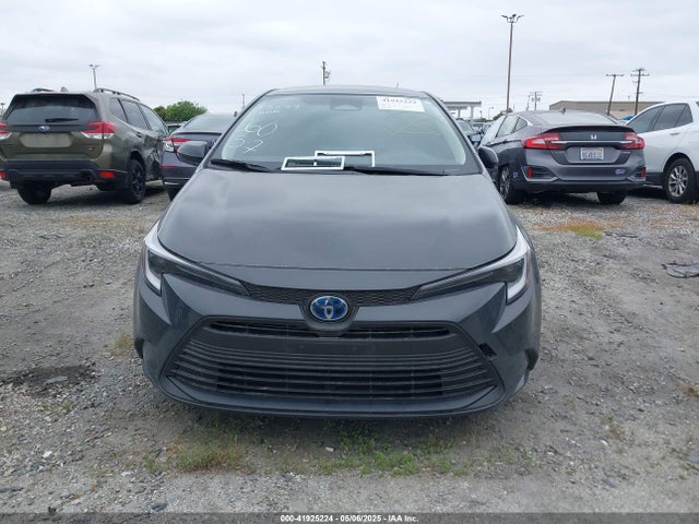 Toyota Corolla Hybrid Le 2024 JTDBCMFE5R3065089 Image 13