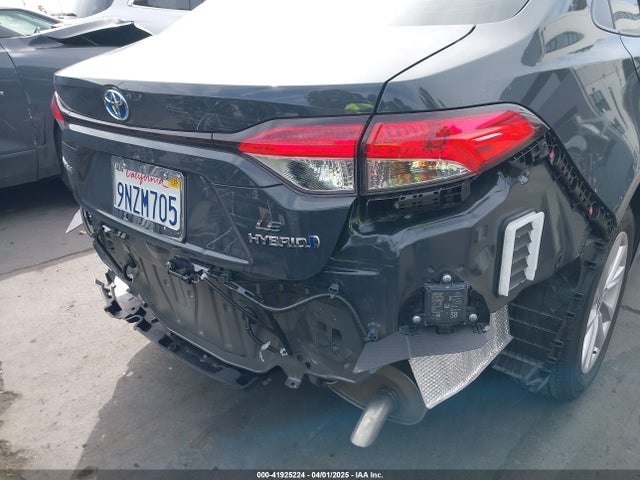 Toyota Corolla Hybrid Le 2024 JTDBCMFE5R3065089 Image 6