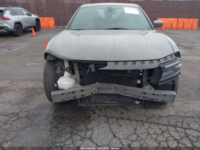 2C3CDXBG7HH553583 Dodge Charger Se Rwd