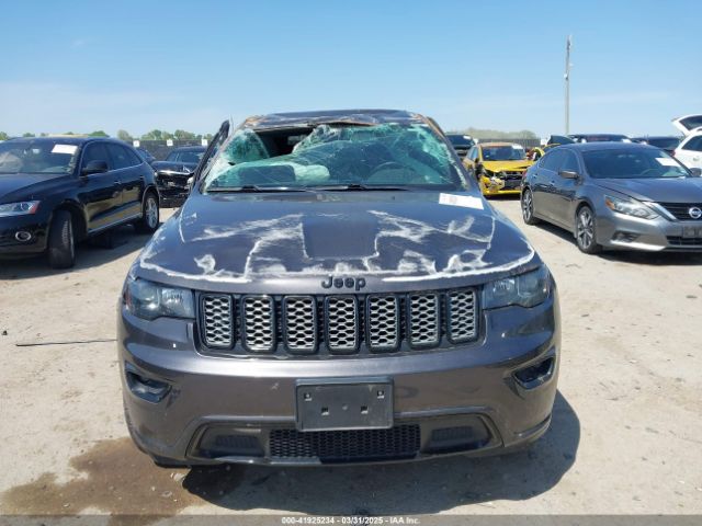 1C4RJFAG9JC442262 Jeep Grand Cherokee Altitude 4x4