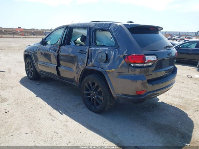 1C4RJFAG9JC442262 Jeep Grand Cherokee Altitude 4x4