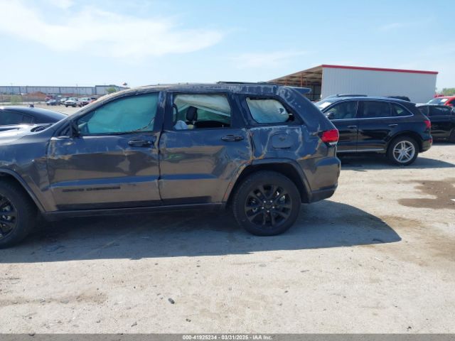 1C4RJFAG9JC442262 Jeep Grand Cherokee Altitude 4x4