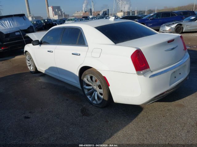 2017 CHRYSLER 300C 2C3CCAEG9HH647069 Photo 2