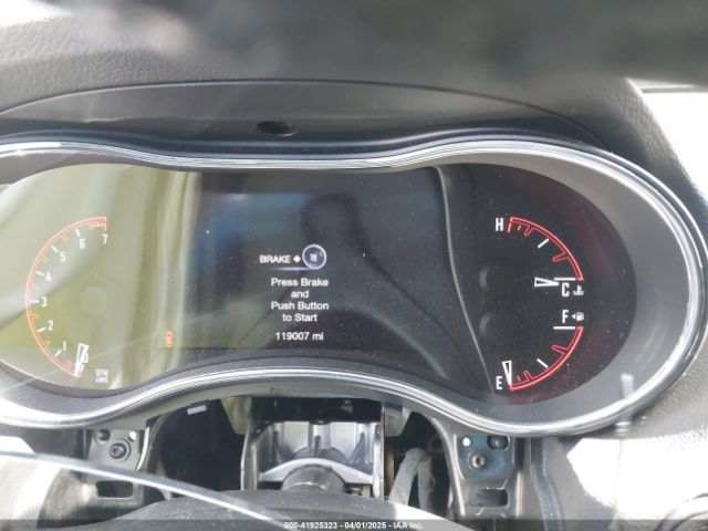 1C4RDJAG4JC317549 Dodge Durango Sxt Awd