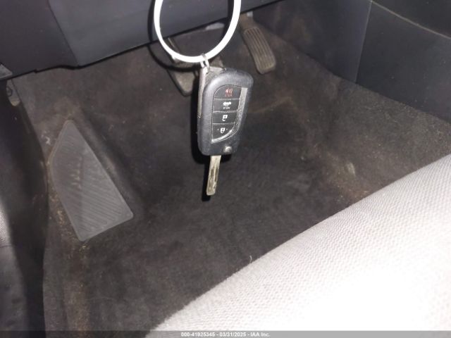 5YFEPRAE3LP047159 Toyota COROLLA LE