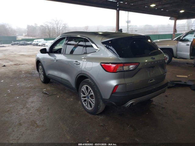 1FMCU9H62NUB64330 Ford ESCAPE SEL