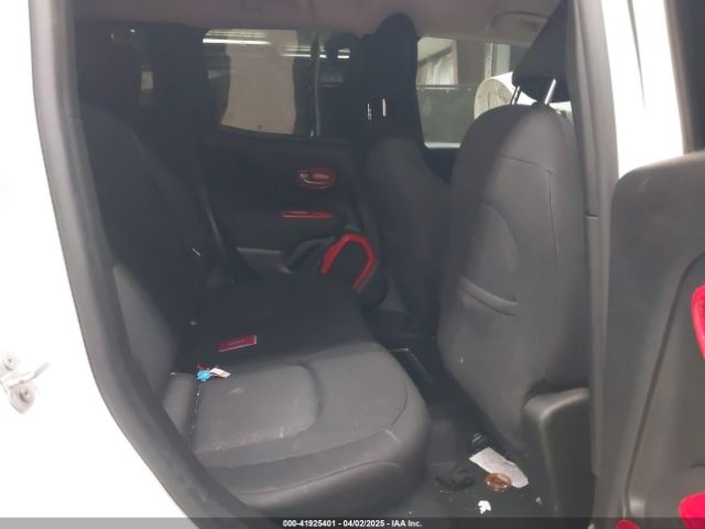 ZACCJBBB6HPE62573 Jeep Renegade Latitude 4x4